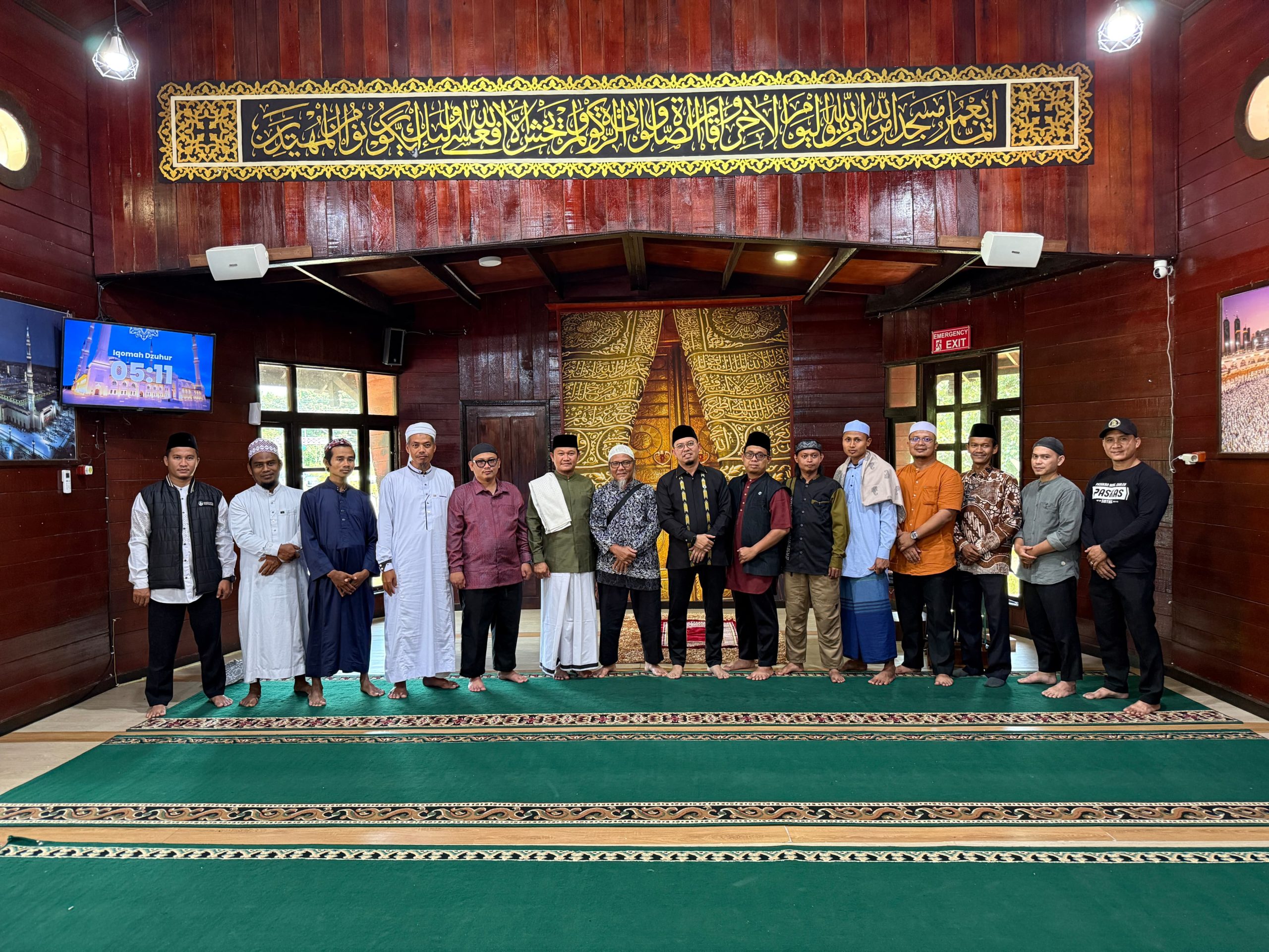 Silaturahim Pimpinan Pondok Mitra Bersama Ayahman di Sintang