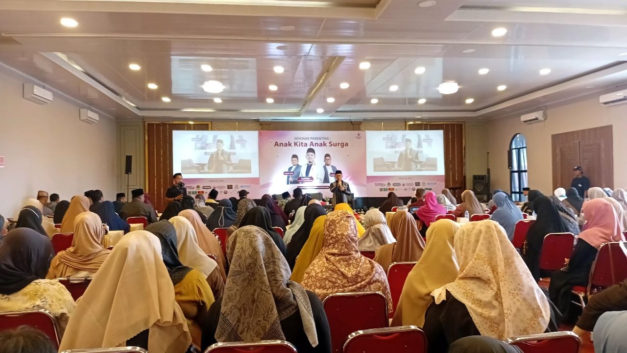 Seminar Parenting “Anak Kita Anak Surga” Bersama Ayahman