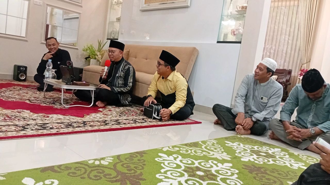 Salat dan Infak Adalah Pondasi Kehidupan Mukmin